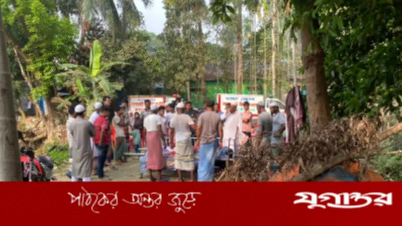 সড়ক দুর্ঘটনায় নিহত মাদ্রাসা শিক্ষক ও পরিবারের দাফনের অপেক্ষায় লক্ষ্মীপুর