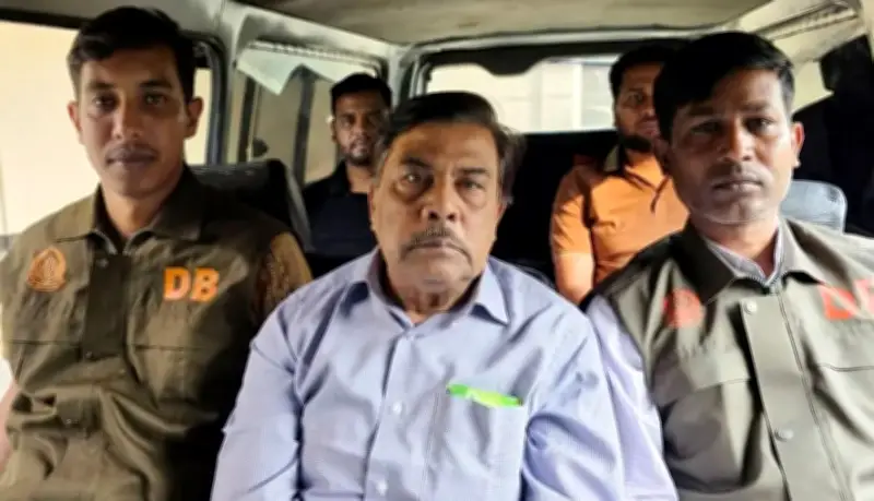 বাংলাদেশে অনলাইন শিক্ষার ভবিষ্যৎ: নতুন সম্ভাবনা ও চ্যালেঞ্জ