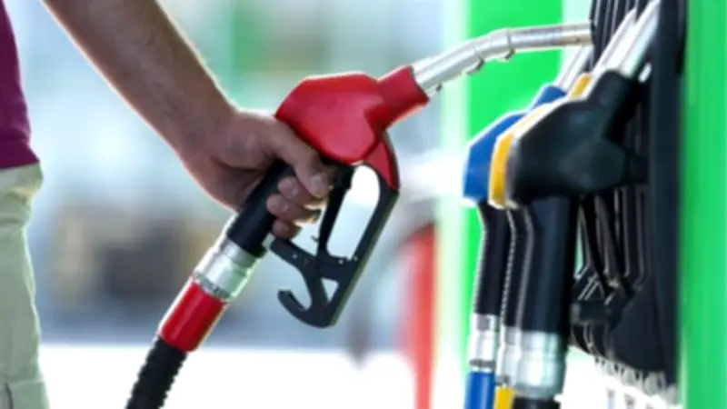 বিশ্ববাজারে তেলের দাম কমা ও বাংলাদেশে ডিজেল আমদানি: বাগেরহাট সহিংসতা ও রাজনৈতিক আলোচনা