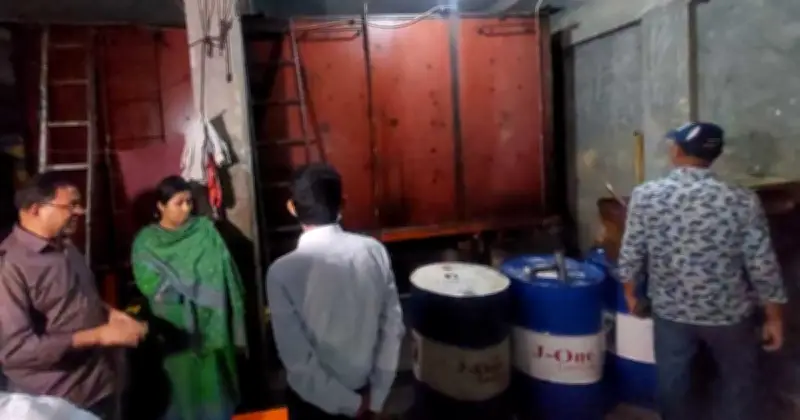 শেরপুরে আবাসিক ভবনে অবৈধ ডিজেল ট্যাংক: ব্যবসায়ীর জরিমানা ও সরানোর নির্দেশ