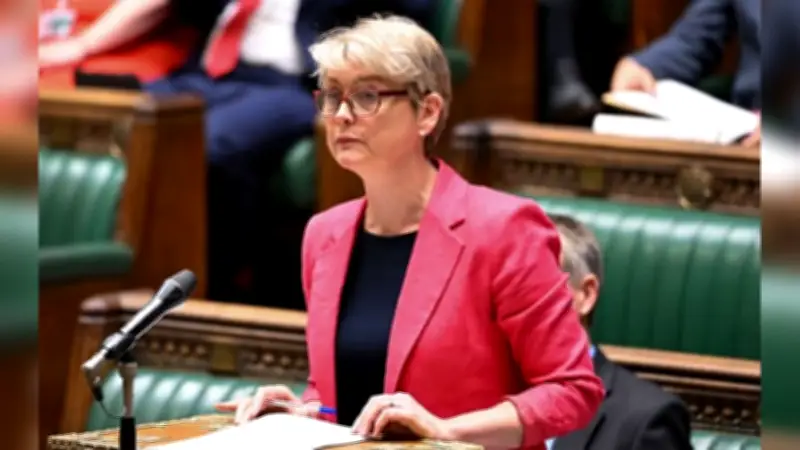 বিশ্ব অর্থনীতিতে ইরানের প্রভাব ও দেশের নানা সংকট: প্রধানমন্ত্রীর বক্তব্য থেকে জ্বালানি সমস্যা