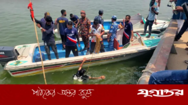 দৌলতদিয়ায় বাসডুবির তৃতীয় দিনেও উদ্ধার অভিযান, নতুন লাশ উদ্ধার হয়নি