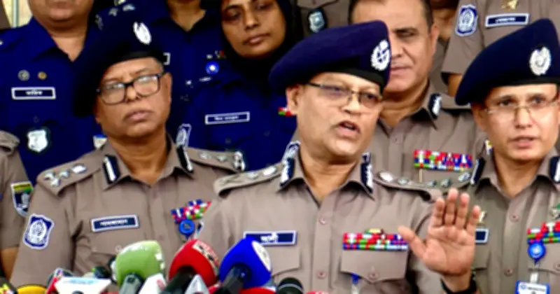 পুলিশ হত্যা তদন্তে আইজিপির বক্তব্য: 'আইন অনুযায়ী যা হয়, সেটাই হবে'