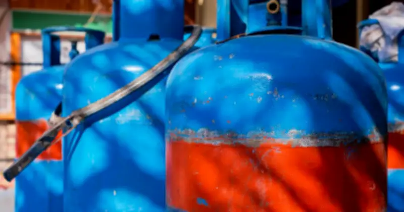 গ্যাস সিলিন্ডার বিস্ফোরণে আগুনের ঘটনা বাড়ছে, চিকিৎসকরা সতর্ক করছেন