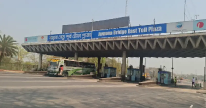 ঈদের পর ঢাকামুখী যানবাহনে জ্যাম, জামুনা সেতুতে ২৪ ঘণ্টায় ৩ কোটি টাকা টোল