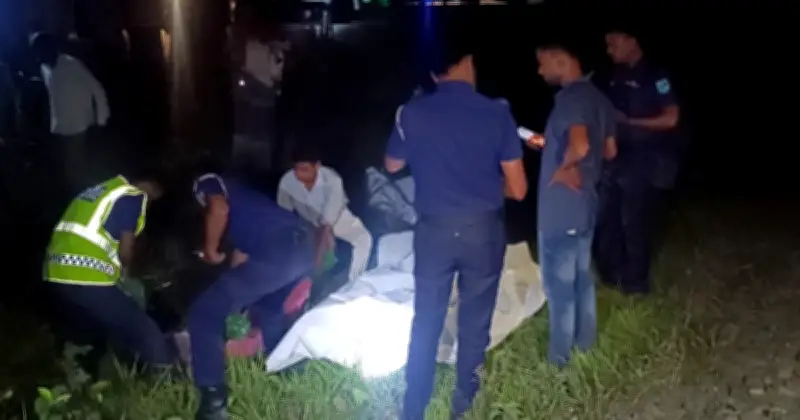 টাঙ্গাইলে রেললাইনে বসে থাকা যাত্রীদের ওপর ট্রেনের ধাক্কা, নিহত ৫