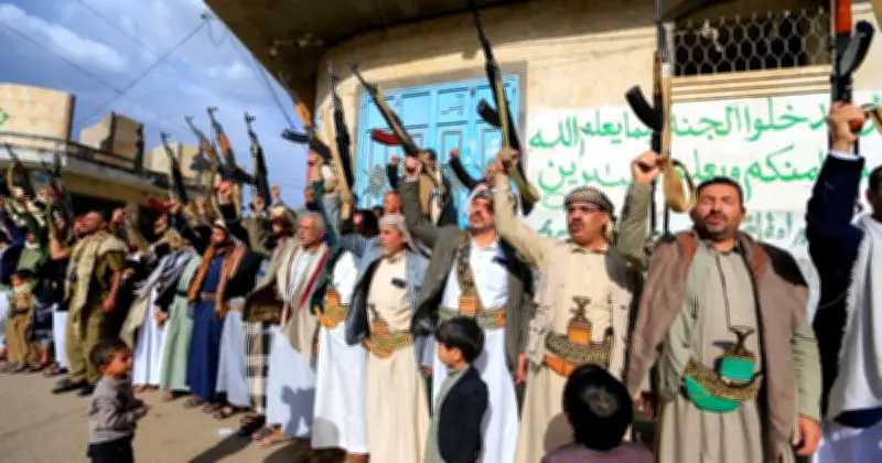 ইয়েমেনের হুথি বিদ্রোহীরা ইসরাইলের দিকে ক্ষেপণাস্ত্র ছুড়ে মধ্যপ্রাচ্য যুদ্ধে যোগ দিল