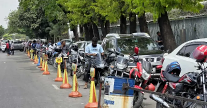 জ্বালানি তেল অবৈধ মজুতকারীদের বিরুদ্ধে কঠোর আইনগত ব্যবস্থা নিচ্ছে সরকার