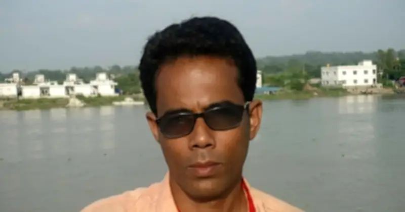 পটুয়াখালীতে তরমুজ ছিনতাইয়ের অভিযোগে উপ-খাদ্য পরিদর্শক সাময়িক বরখাস্ত