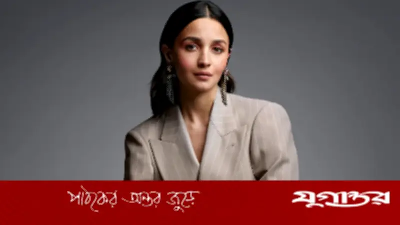 মা হওয়ার পর থেকে দুশ্চিন্তায় ঘুম নেই আলিয়া ভাটের, সদগুরুর কাছে জানতে চান অভিভাবকত্বের রহস্য