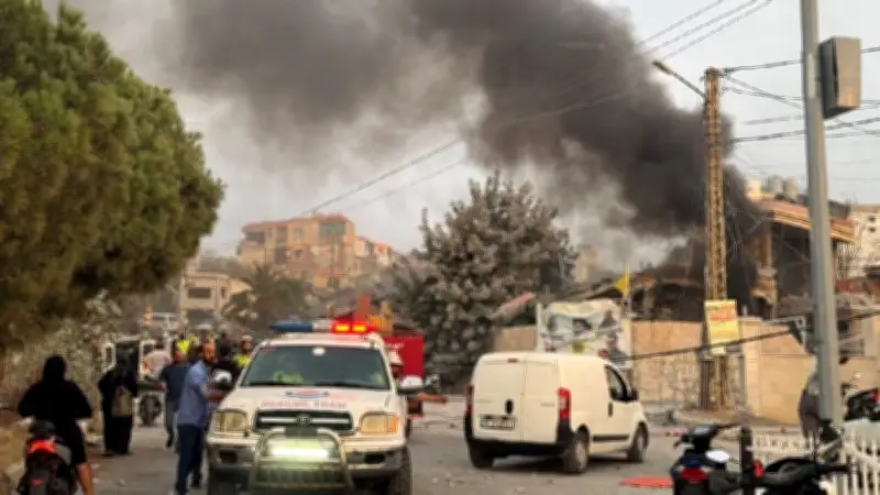 লেবাননের গ্রামবাসীদের সরানোর নির্দেশ: ইসরায়েলের কৌশল নাকি দায় এড়ানো?