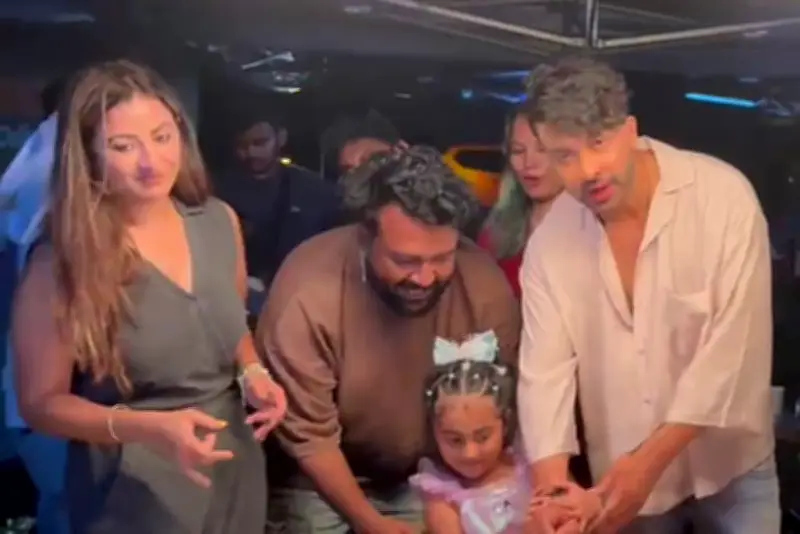 ভিডিওতে দেখা গেল অভিনেতা মাহফুজ আহমেদের নতুন চরিত্রের গোপন রহস্য