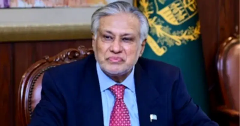 ইরানের অনুমোদন: হরমুজ প্রণালি দিয়ে পাকিস্তানের ২০টি জাহাজ চলাচলের সুযোগ