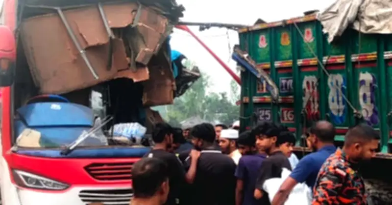 দিনাজপুরের বিরামপুরে সড়ক দুর্ঘটনায় দুই নিহত, ছয়জন আহত