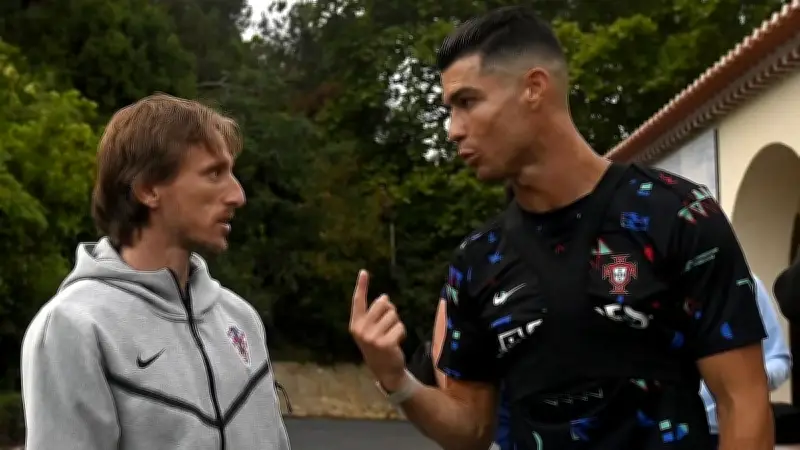 বয়স শুধু সংখ্যা: বিশ্বকাপে ইতিহাস গড়ার পথে এডেন জেকো, রোনালদো ও মদরিচ