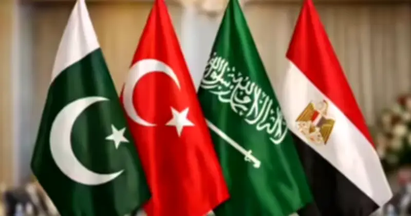 ইরান-ইসরায়েল সংঘাত নিরসনে ইসলামাবাদে জরুরি বৈঠক, তিন মুসলিম দেশের পররাষ্ট্রমন্ত্রীরা