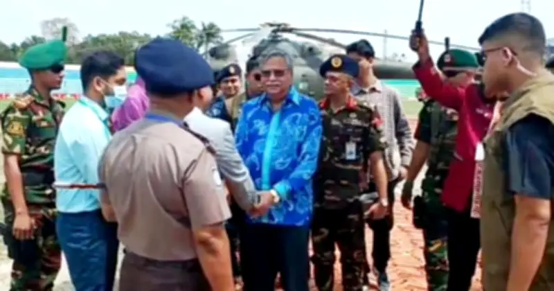 রাষ্ট্রপতি সাহাবুদ্দিন পাবনায় পিতামাতার কবর জিয়ারত করলেন, বিশেষ নিরাপত্তা ও প্রস্তুতি নেওয়া হয়