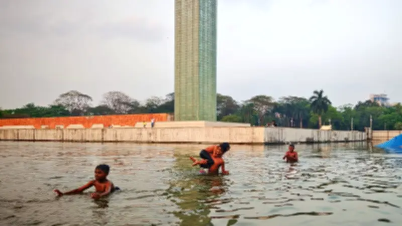 বাংলাদেশের প্রাকৃতিক ও নাগরিক জীবনের মুহূর্ত: ফটোগ্রাফারদের চোখে