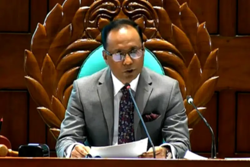 বাংলাদেশে অনলাইন শিক্ষার নতুন সম্ভাবনা: প্রযুক্তির মাধ্যমে শিক্ষার প্রসার