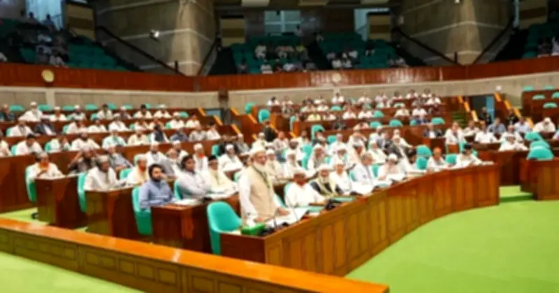 সংবিধান সংস্কার পরোটিশ নিয়ে সংসদে বিতর্ক, বিরোধী দলের দাবি বিশেষ অধিবেশন