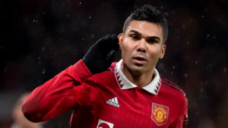 কাসেমিরোর নতুন গন্তব্য মায়ামি? মেসির সঙ্গে জুটি বাঁধার সম্ভাবনা