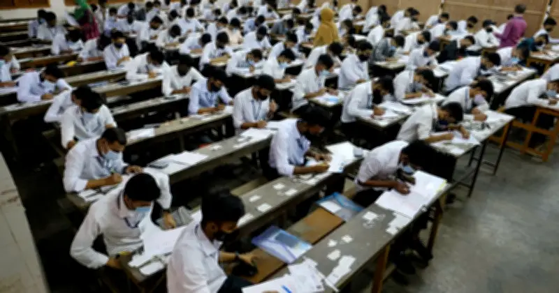 এসএসসি পরীক্ষায় কঠোর নির্দেশনা: প্রতিটি কক্ষে সিসিটিভি, বডি চেক ও আইনশৃঙ্খলা বাহিনী মোতায়েন