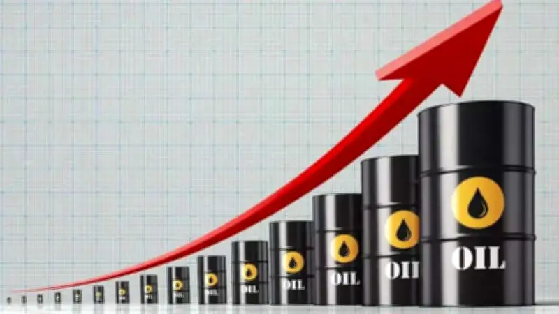 ইরান-যুক্তরাষ্ট্র উত্তেজনায় তেল বাজারে অস্থিরতা, ওমান উপসাগর নিয়ন্ত্রণ নিয়ে দাবি