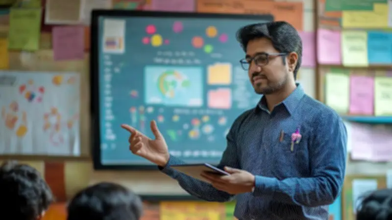 শিক্ষকদের নন-ভ্যাকেশন ঘোষণার দাবি: বৈষম্য ও স্বীকৃতির সংকট