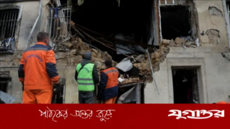 ইউক্রেনে রুশ বোমা হামলায় ৫ নিহত, পাল্টা হামলায় উত্তেজনা বৃদ্ধি
