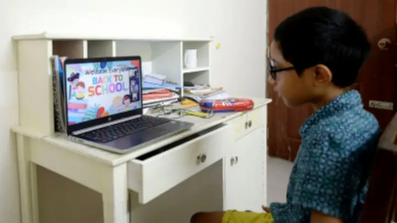 ইরানের নৌ-বাহিনী প্রধান নিহত, অনলাইন ক্লাস পরিকল্পনা ও সরকারি ছুটি বৃদ্ধির সম্ভাবনা