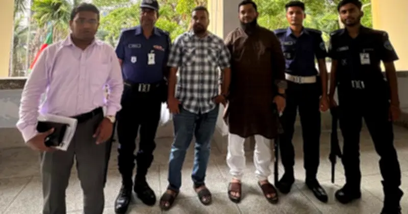 চাঁদপুরে জ্বালানি তেলের কৃত্রিম সংকট ও অবৈধ বিক্রির দায়ে দুই ব্যবসায়ীর কারাদণ্ড