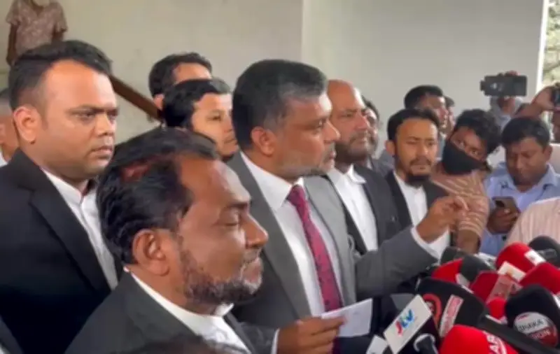 শিশির মনিরের সতর্কবার্তা: সংসদে সংখ্যাগরিষ্ঠতার অহংকার জাতির জন্য ভালো ফল বয়ে আনে না