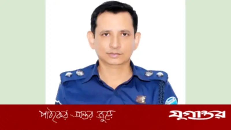 চট্টগ্রামের পুলিশ সুপার বাথরুমে পড়ে পা ভেঙে আহত, হেলিকপ্টারে ঢাকায় স্থানান্তর