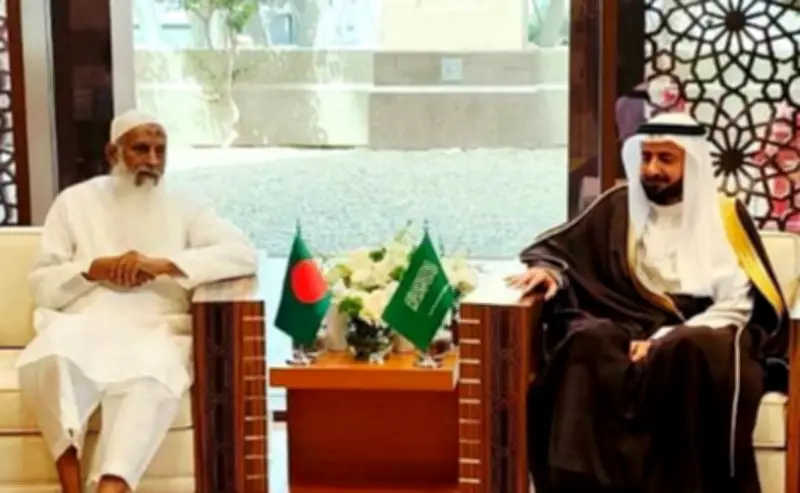 বাংলাদেশ ও সৌদি আরবের মধ্যে হজ ও ওমরাহ সেবায় সহযোগিতা জোরদারে ঐকমত্য