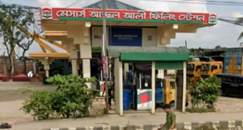 গাজীপুরের কোনাবাড়ীতে অভিযানে ৩৩ হাজার লিটার ডিজেল-অকটেন জব্দ