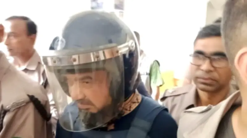 জুলাই অভ্যুত্থানের হত্যা মামলায় বরখাস্ত লেফটেন্যান্ট কর্নেল আফজাল নাছেরের রিমান্ড মঞ্জুর