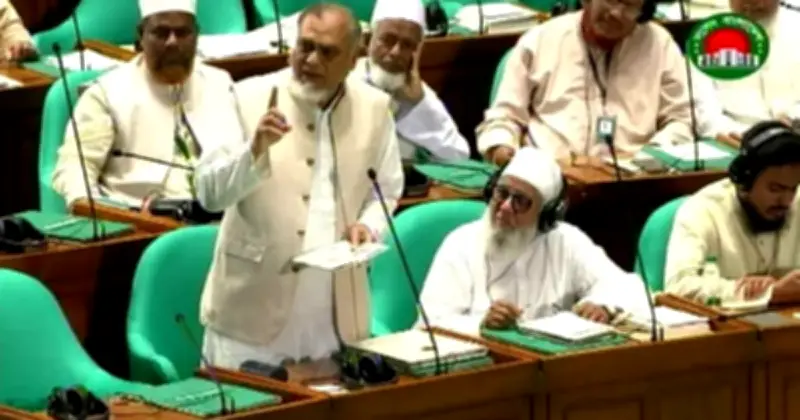 ঈদযাত্রায় প্রাণহানি নিয়ে মন্ত্রীর বক্তব্যে সংসদে তীব্র সমালোচনা