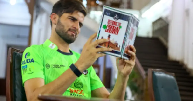 পিএসএলে নিরাপত্তা প্রটোকল ভঙ্গের অভিযোগে শাহীন আফ্রিদির ১০ লাখ রুপি জরিমানা