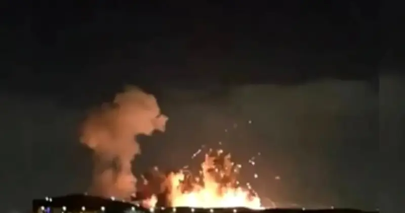 ইরানের ইস্ফাহানে বিস্ফোরণ: ট্রাম্পের ভিডিও শেয়ার ও মার্কিন-ইসরায়েলি হামলার দাবি