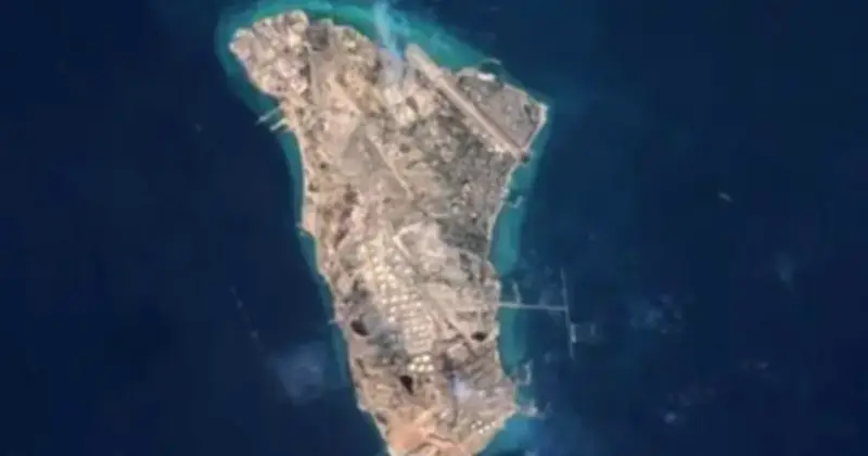 খারগ দ্বীপ দখলে মার্কিন সেনা পাঠানোর ইঙ্গিত ট্রাম্পের, ইরানের প্রতিরোধে ঝুঁকি