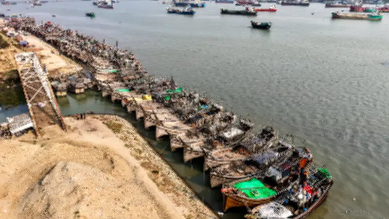 বাংলাদেশে অনলাইন শিক্ষার নতুন সম্ভাবনা: প্রযুক্তির মাধ্যমে শিক্ষার প্রসার