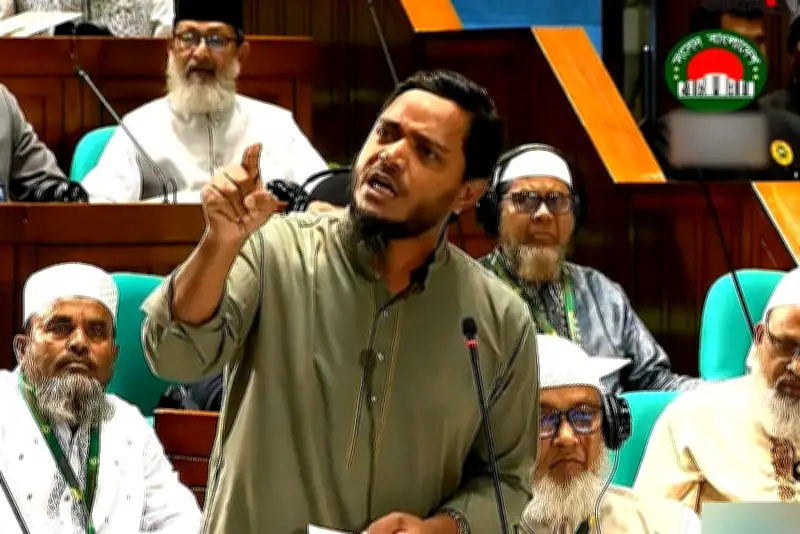 বাংলাদেশে অনলাইন শিক্ষার নতুন সম্ভাবনা: প্রযুক্তির মাধ্যমে শিক্ষার প্রসার