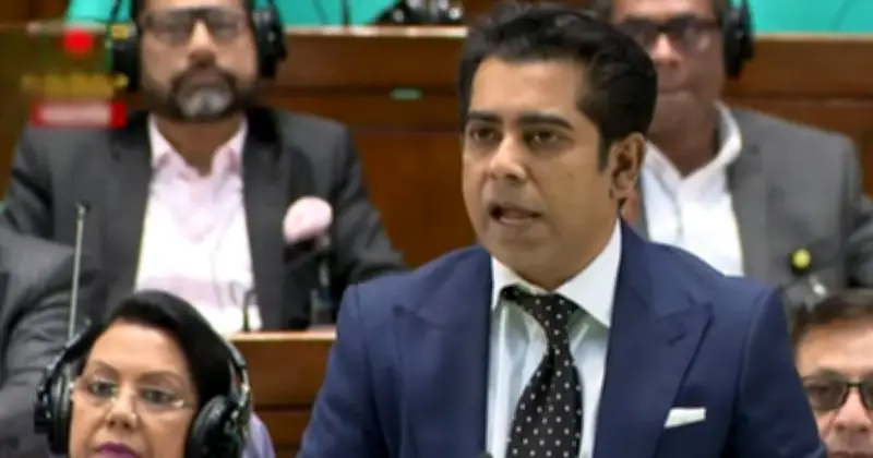 আন্দালিব রহমান পার্থের প্রশ্ন: '৫ আগস্টের পর কেন বিপ্লবী সরকার গঠন হয়নি?'