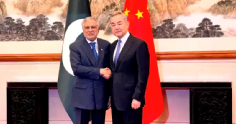 চীন-পাকিস্তানের যৌথ আহ্বান: ইরান-ইসরায়েল যুদ্ধবিরতি ও শান্তি আলোচনা শুরু করুন