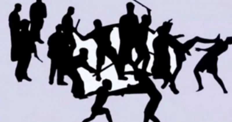 চাঁদাবাজি নিয়ন্ত্রণ নিয়ে যুবদলের দুই পক্ষের সংঘর্ষ, মীরসরাইয়ে ১০ জন আহত