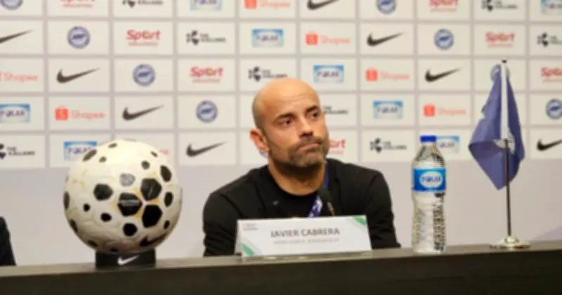 কাবরেরার আক্ষেপ: সিঙ্গাপুরের কাছে হার মেনে নেওয়া কঠিন, গোল করার দক্ষতায় ঘাটতি স্বীকার