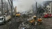 রুশ হামলায় ইউক্রেনে নিহত ১২, খালেদা জিয়াসহ ৬ নারী অদম্য পুরস্কার পেলেন