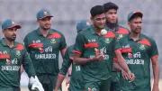 নাহিদ রানার গতির ঝড়ে পাকিস্তানের ব্যাটিং লাইনআপ উড়ে গেছে, আমিরের সমালোচনা