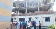 রাজশাহীতে নির্মাণাধীন ভবনের ছাদ থেকে পড়ে শ্রমিকের মৃত্যু, শোকাহত পরিবার