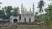 সাতক্ষীরার ঐতিহাসিক তেঁতুলিয়া জামে মসজিদ: ১৬৭ বছরের স্থাপত্য নিদর্শন
